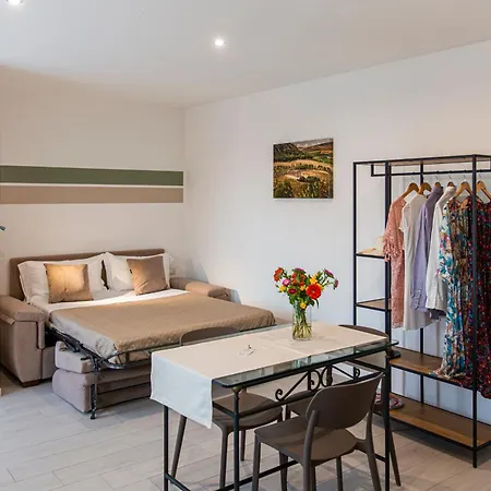 Elima La Casuzza Apartment
